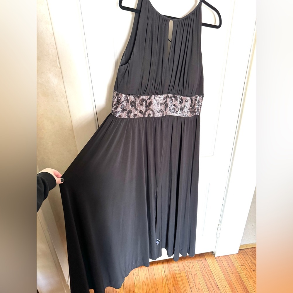 Black size 20 formal dress